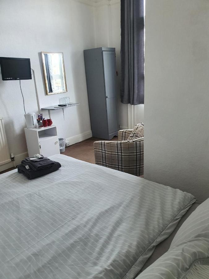 Highlander Hotel Scarborough Esterno foto