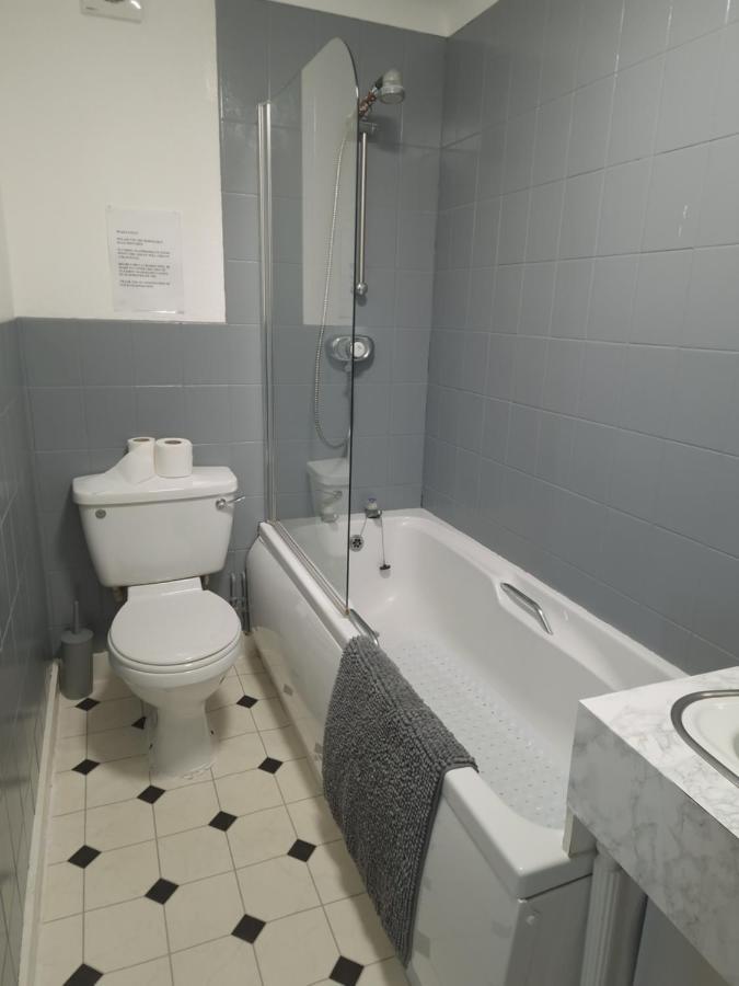 Highlander Hotel Scarborough Esterno foto