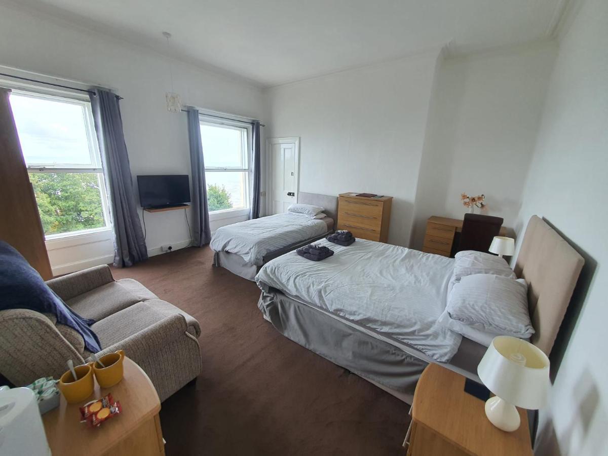 Highlander Hotel Scarborough Esterno foto